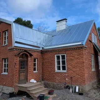Mansardikatto on näyttävä ja funktionaalinen ratkaisu