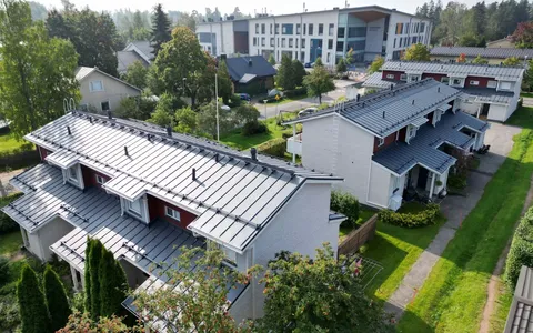 Taloyhtiön kattoremontti