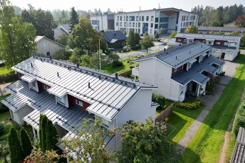 Taloyhtiön kattoremontti