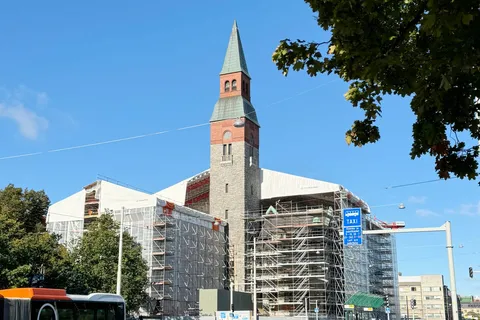 Suomen Kansallismuseo - kulttuuriperintökohteen kattoremontti