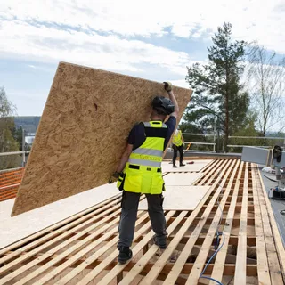 Mineriittikatto ja varttikate – Mitä tehdä vanhalle asbestikatolle?