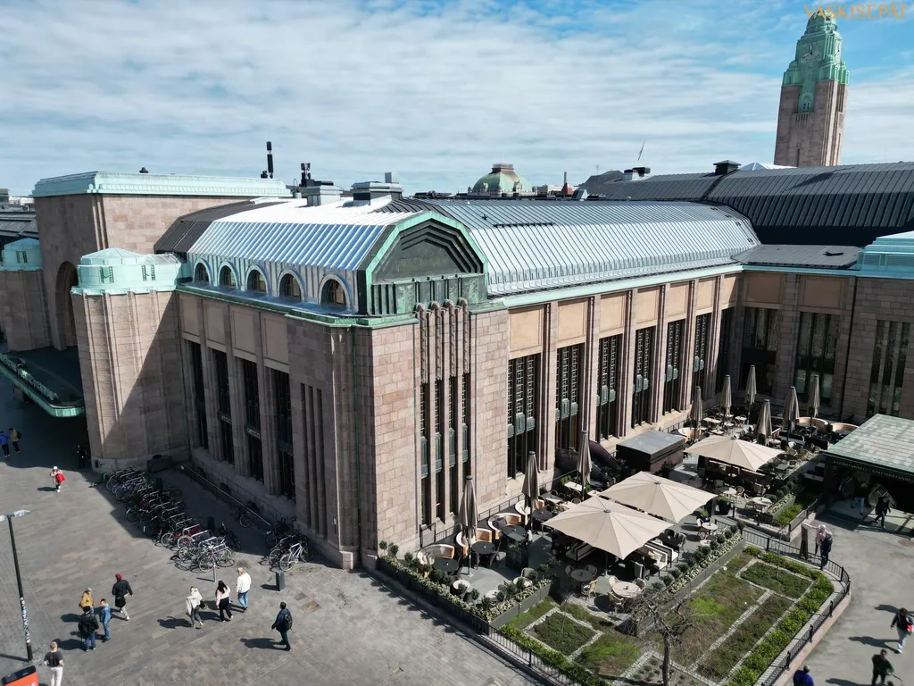 Kartanon ja arvokiinteistön kattoremontti
