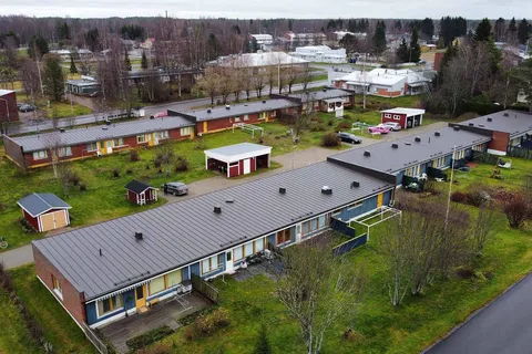 Vihanti, rivitaloyhtiö